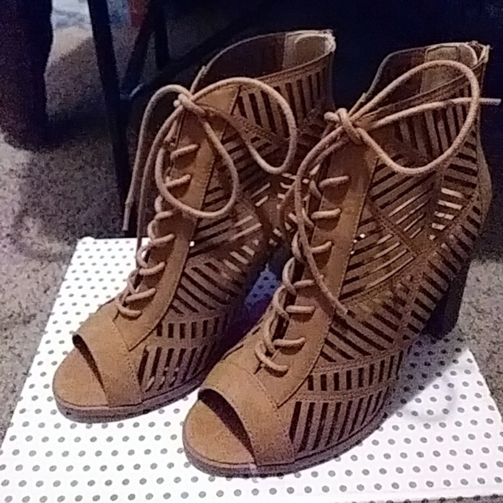 Women's Shoes
